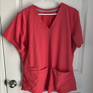 Medcouture Energy brand Women's Short Sleeve V-Neck Scrub Top - Coral